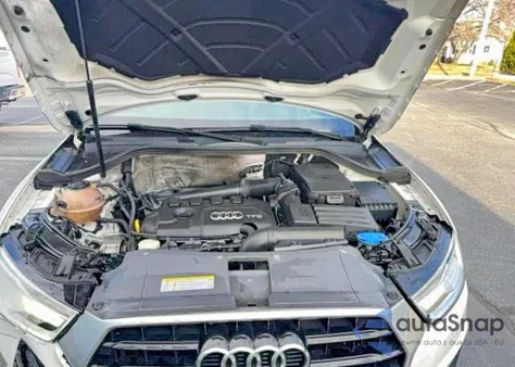 2018 Audi Q3 Premium z USA, uszkodzony, nr VIN WA1BCCFS6JR027592